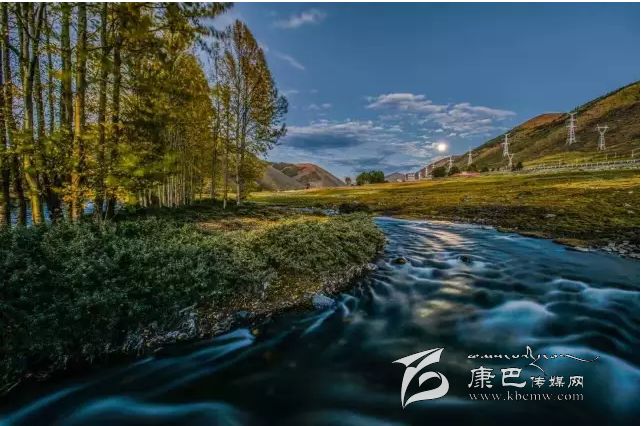 新都橋，正在打開(kāi)最美時(shí)光,我在這里等你......