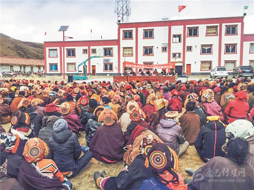 石渠縣開展“千人大下鄉(xiāng)” 、“千人大宣講”、“千人大走訪”活動掠影