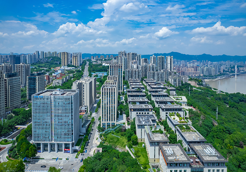 2023年8月4日，重慶，區(qū)塊鏈數(shù)字經(jīng)濟(jì)產(chǎn)業(yè)園。